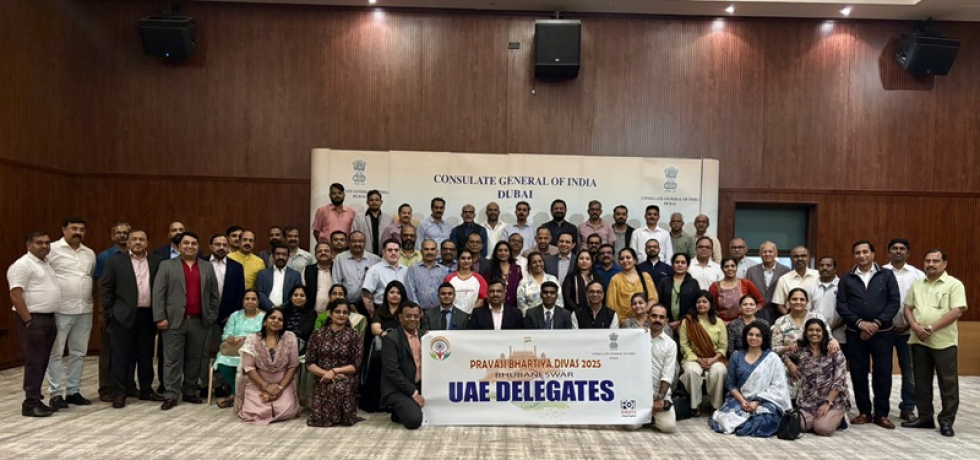 Consul General Shri Satish Sivan flagged off the Pravasi Bharatiya Divas contingent from the United Arab Emirates participating in the 18th PBD Convention in Odisha. January 06,2025