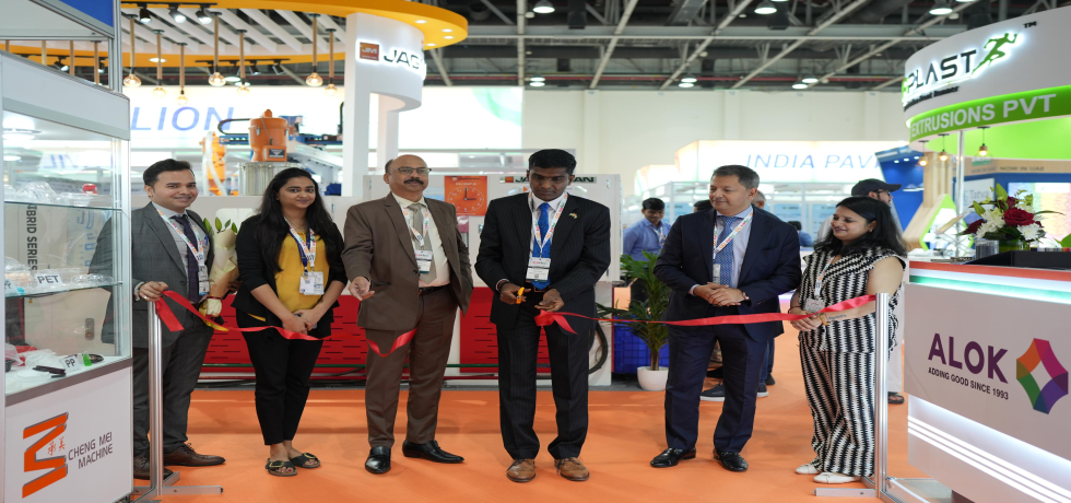 Consul General Shri Satish Sivan inaugurated India pavilion at Arabplast, the 17th International Trade Show for plastics, recycling, petrochemicals, packing and rubber industry. January 07,2025